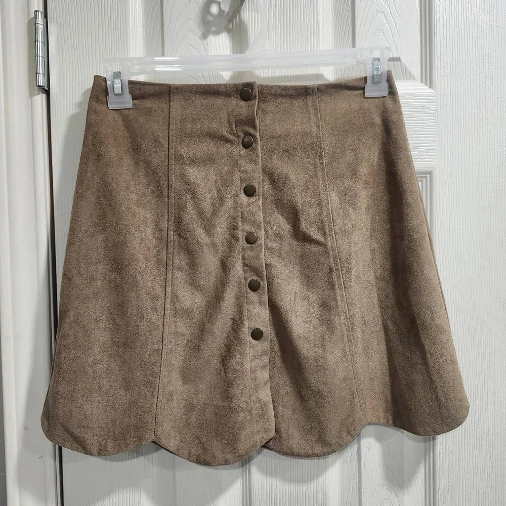 Blue Rain Faux Suede‎ Skirt Small Brown A-Line Scalloped Hem Button Front